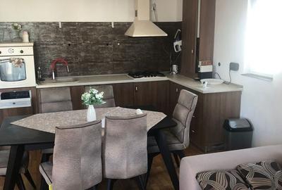 Apartament cu 3 camere semidecomandat în Central - 2