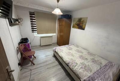 Apartament cu 3 camere decomandat în Tomis III