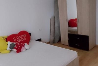 Apartament cu 4 camere decomandat în Călărași - 7