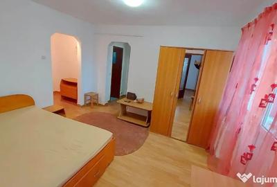 Apartament cu 2 camere nedecomandat în Central