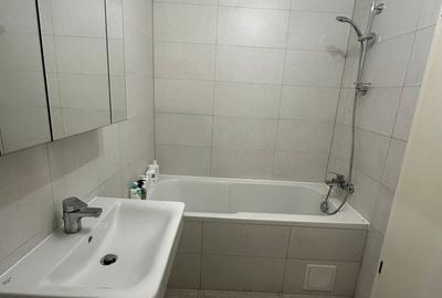 Apartament cu 2 camere în Drumul Carului