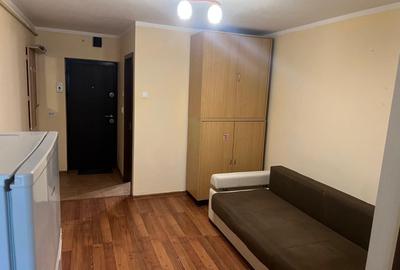 Garsonieră semidecomandată în Central - 1