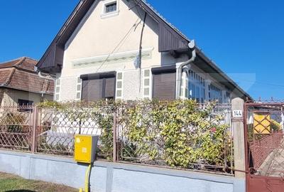 Casă individuală cu 2 camere cu Canalizare în Tritenii de Jos