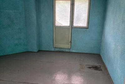 Apartament cu 4 camere decomandat în Central - 3