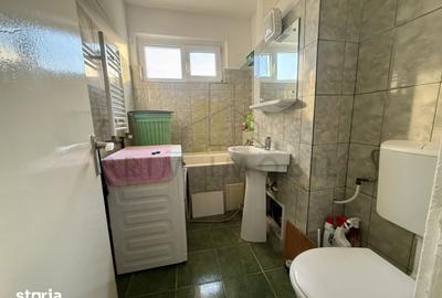 Apartament cu 3 camere în Podu Roș - 4