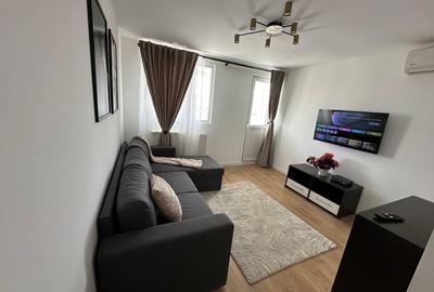 Apartament cu 2 camere semidecomandat, mobilat în Podu Roș