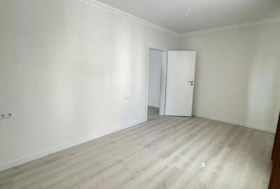 Apartament cu 3 camere semidecomandat în Florești - 5