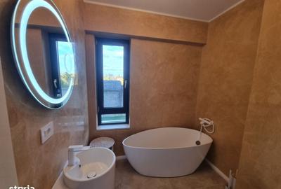 Apartament cu 3 camere în Lipovei