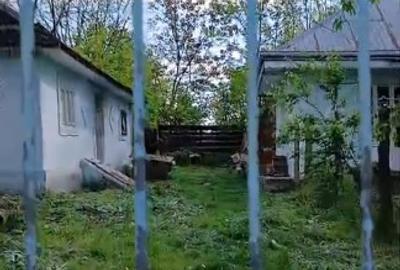 Casă cu 3 camere cu Teren 2000 Mp în Miorcani