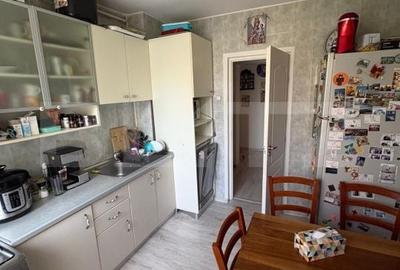 Apartament cu 4 camere în Central