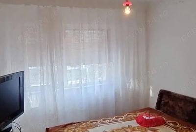 Apartament cu 2 camere decomandat în Hipodrom