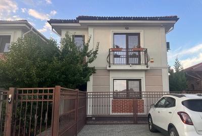 Casă cu Teren 280 Mp în Dumbrăvița