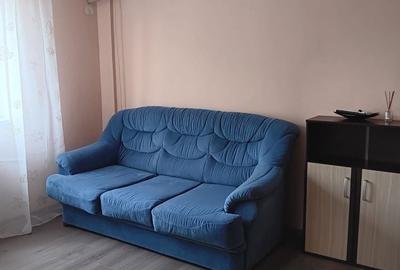 Apartament cu 2 camere semidecomandat în Exterior Vest