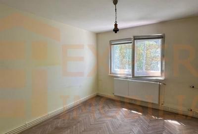 Apartament cu 2 camere decomandat în Tomis Nord - 2