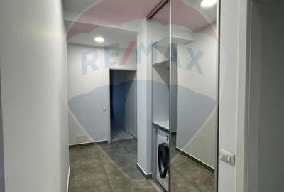 Apartament cu 3 camere în Piatra - 3