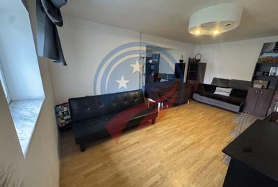 Apartament cu 4 camere semidecomandat în Ultracentral