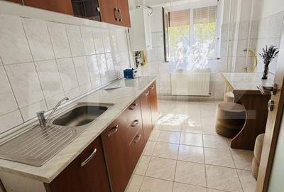 Apartament cu 2 camere semidecomandat în Astra