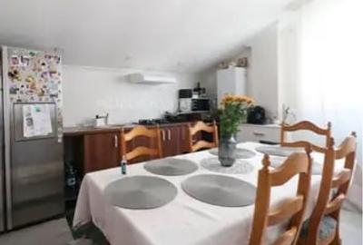 Apartament cu 3 camere decomandat în Aleea Tudor Neculai