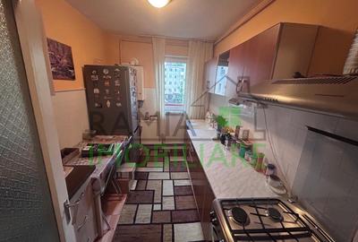 Apartament cu 2 camere semidecomandat în Noua - 1