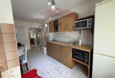 Apartament cu 3 camere decomandat, mobilat în Dacia - 5