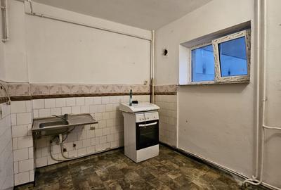Apartament cu 3 camere decomandat în Războieni - 10