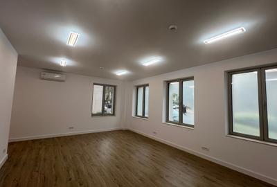 Apartament cu 3 camere în Armeneasca - 1