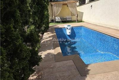 Casă cu 4 camere cu Teren 613 Mp în Central