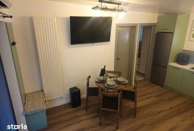 Casă cu 3 camere cu Teren 200 Mp în Central