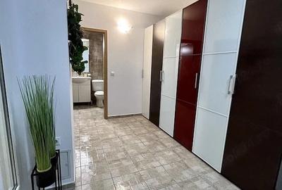 Apartament cu 2 camere decomandat în Aradului