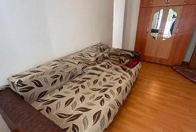 Garsonieră decomandată în Podu Roș