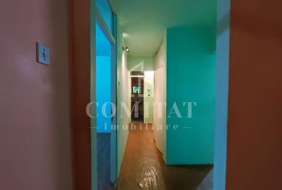Apartament cu 4 camere decomandat în Dâmbul Rotund - 10