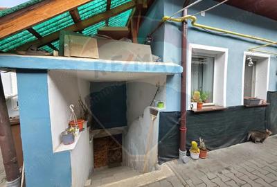Casă cu 3 camere cu Teren 197 Mp în Central
