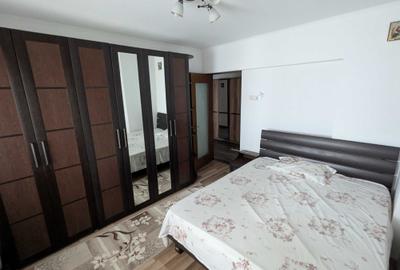 Apartament cu 3 camere decomandat în Independenței - 12
