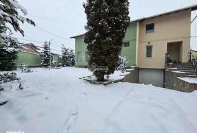 Casă cu 5 camere cu Canalizare în Micro 2 - 2
