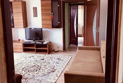 Apartament cu 3 camere decomandat în Șagului