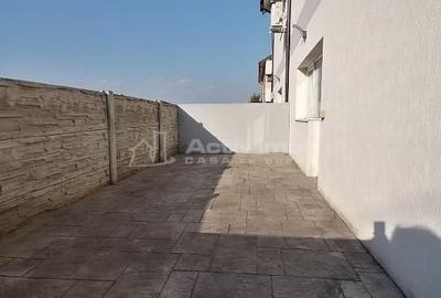 Casă cu 4 camere cu Teren 200 Mp în Central - 2