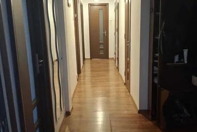 Apartament cu 3 camere decomandat, mobilat în Colentina