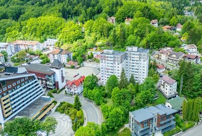 Teren Construcții intravilan de 812 mp, în Central - 9