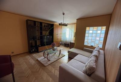 Apartament cu 4 camere decomandat, mobilat în Brazda lui Novac
