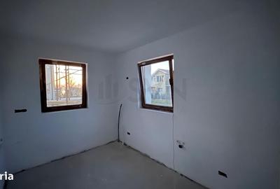 Casă cu 4 camere în Dimieni - 11