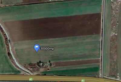Teren de 30000 mp, în Bujac
