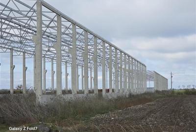 Spațiu industrial, de 2,200 mp, în Mogoșoaia