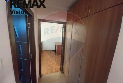 Apartament cu 2 camere decomandat, mobilat în Calea București - 8