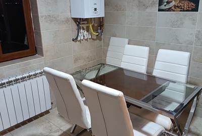 Apartament cu 3 camere decomandat în Libertății - 2