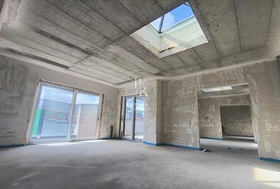 Penthouse cu 4 camere decomandat în Florești - 2