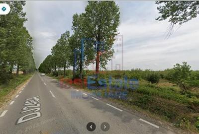 Teren de 15000 mp, în Miroslava
