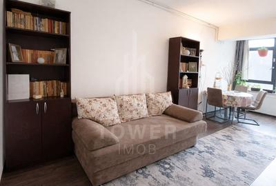 Apartament cu 2 camere decomandat în Mihai Viteazul