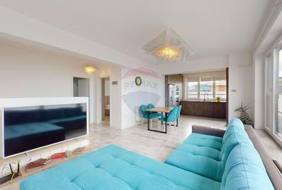 Apartament cu 4 camere decomandat, mobilat în Tractorul