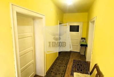 Apartament cu 2 camere decomandat, mobilat în Calea Dumbrăvii