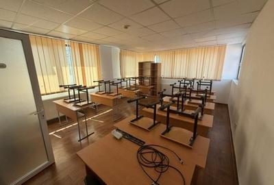 Casă individuală cu 13 camere cu Canalizare în Titulescu - 6